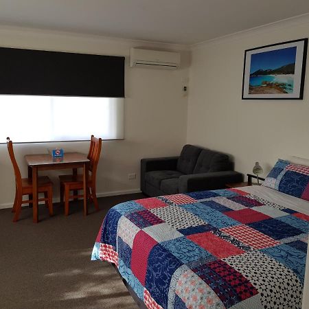 Albany Apartments Extérieur photo