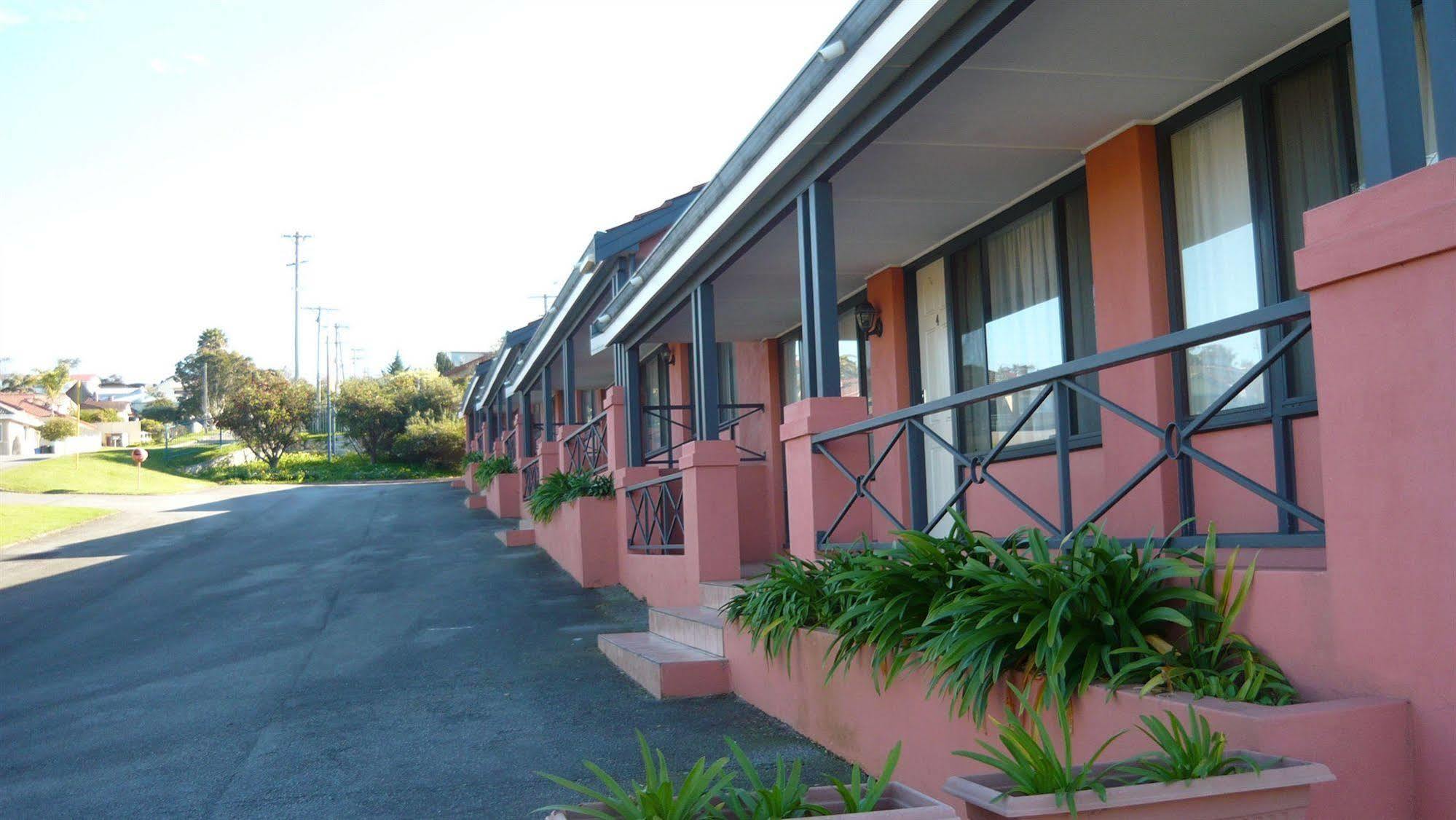 Albany Apartments Extérieur photo