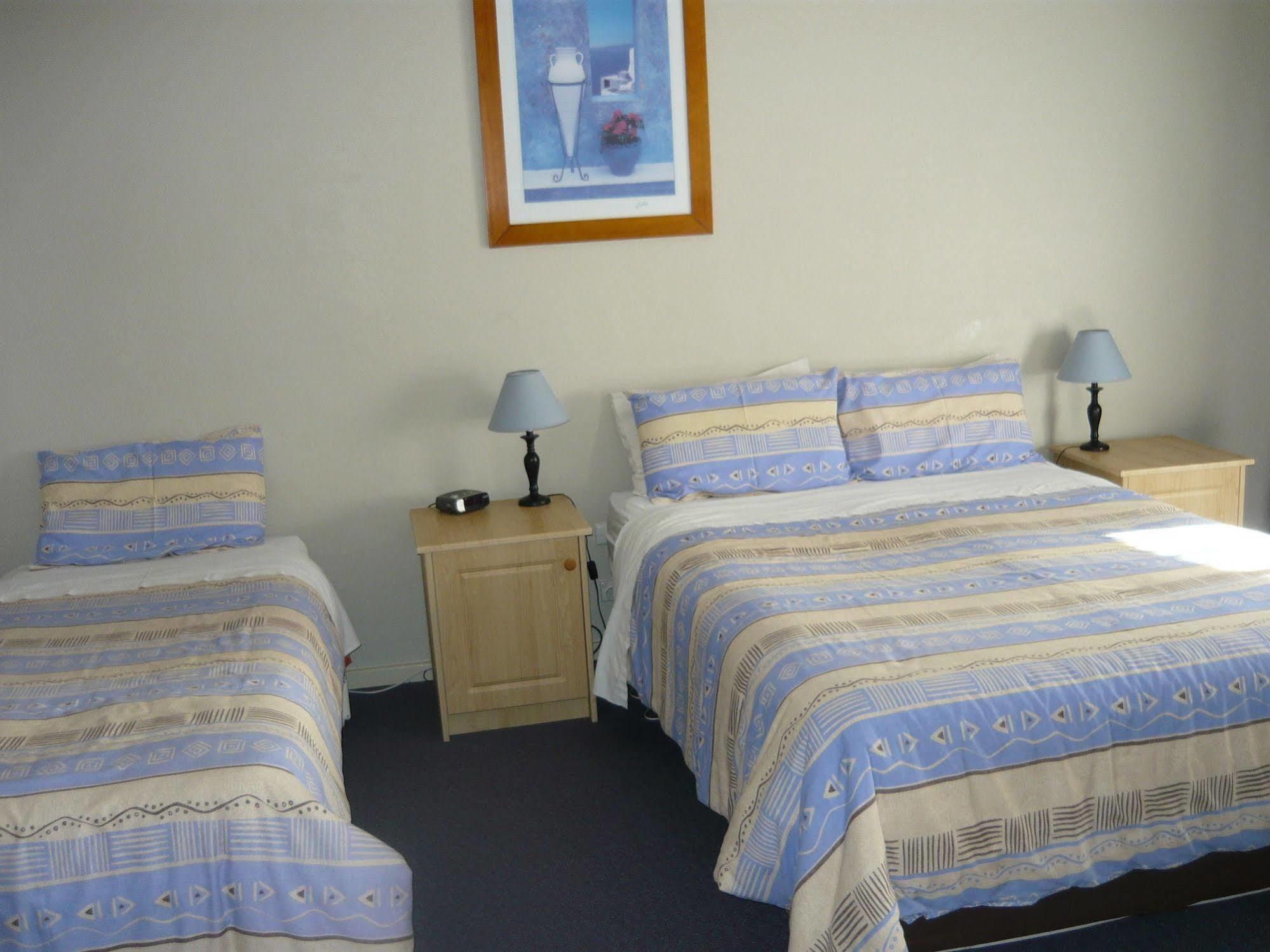 Albany Apartments Extérieur photo